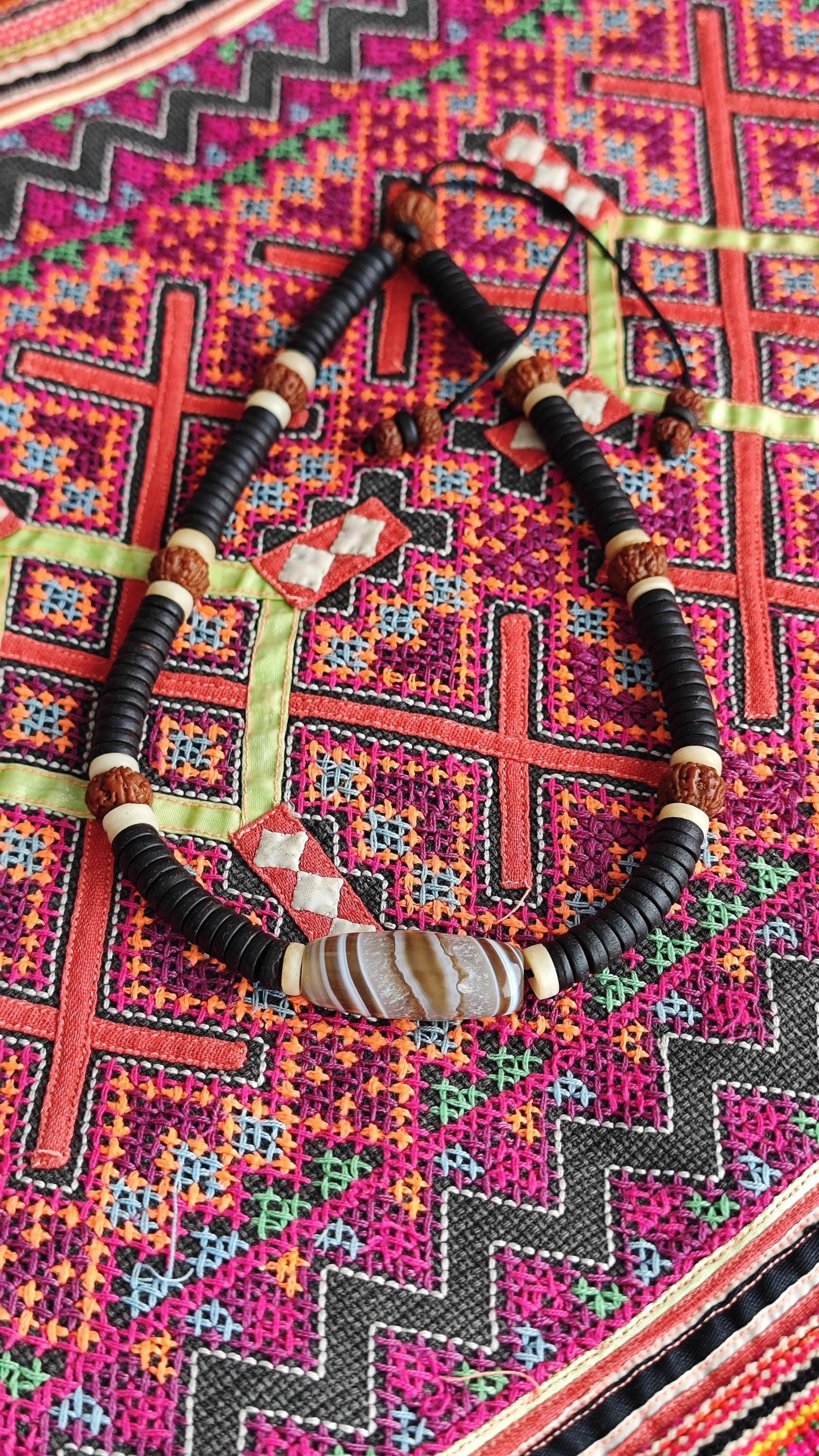 Natural Sardonyx Agate Bead Necklace, Rudraksha Mala Yak Bone Choker, Tribal Coconut Shell Amulet, Spiritual Protection, Adjustable 44-60cm
