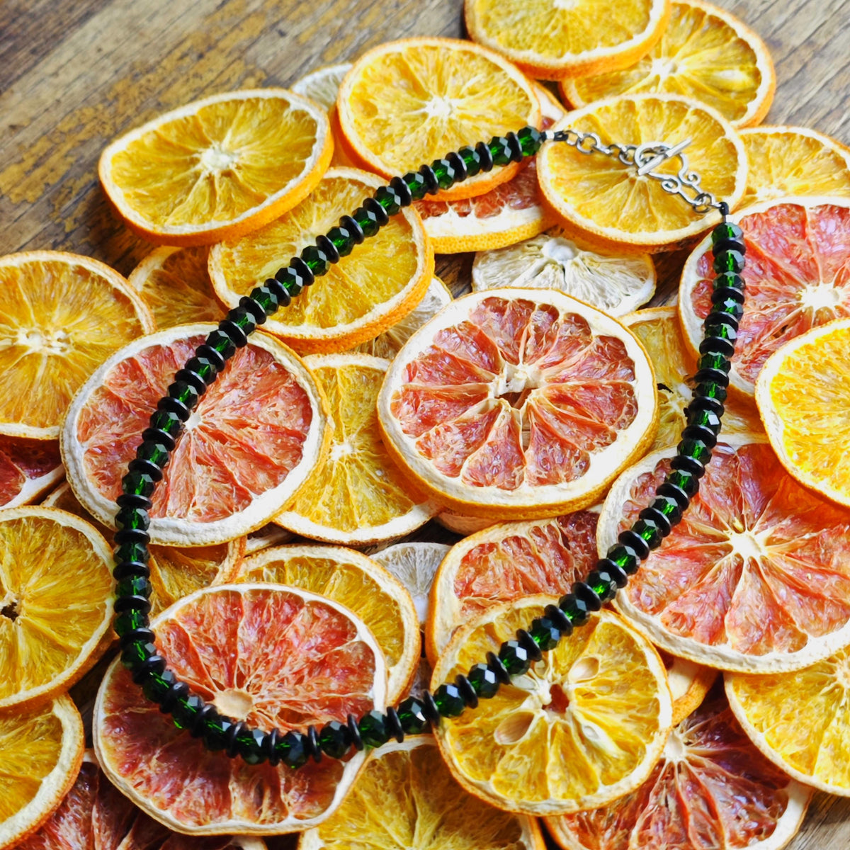 Emerald Green Liuli Beaded Choker Necklace, Vintage Boho Crystal Jewelry