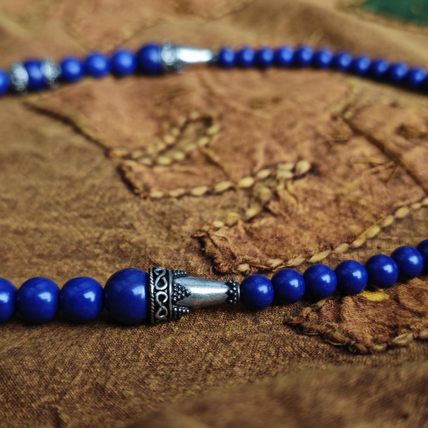 925 Sterling Silver Tribal Pendant Necklace, Lapis Lazuli Gradient Choker, Ethnic Boho Statement Jewelry, Vintage Silver Cap Gift 51cm