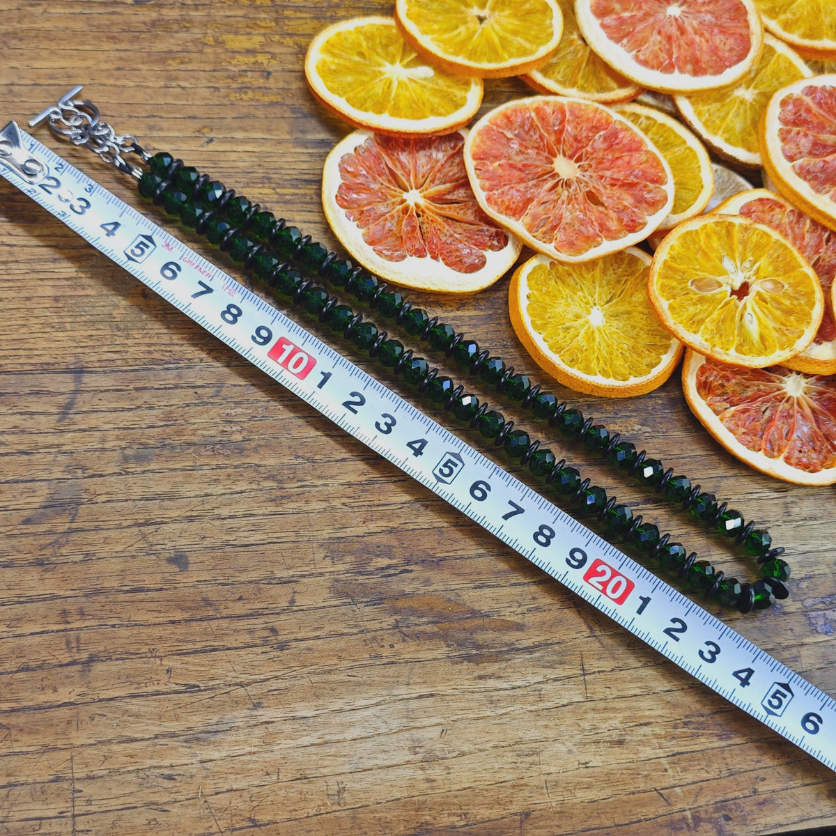 Emerald Green Liuli Beaded Choker Necklace, Vintage Boho Crystal Jewelry