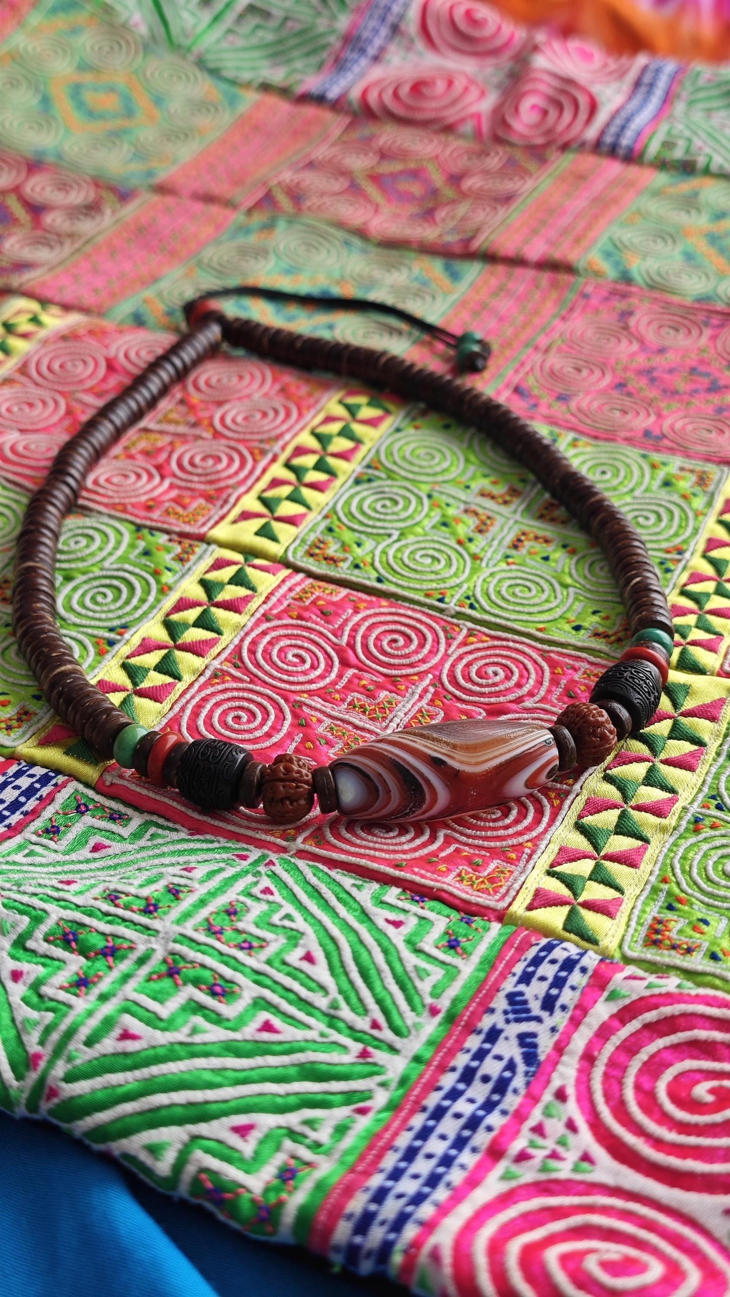Vintage Banded Agate Bead Necklace, Rudraksha Mala Hand Carved Wood Choker, Turquoise Coconut Disc Amulet, Tribal Jewelry 46-68cm