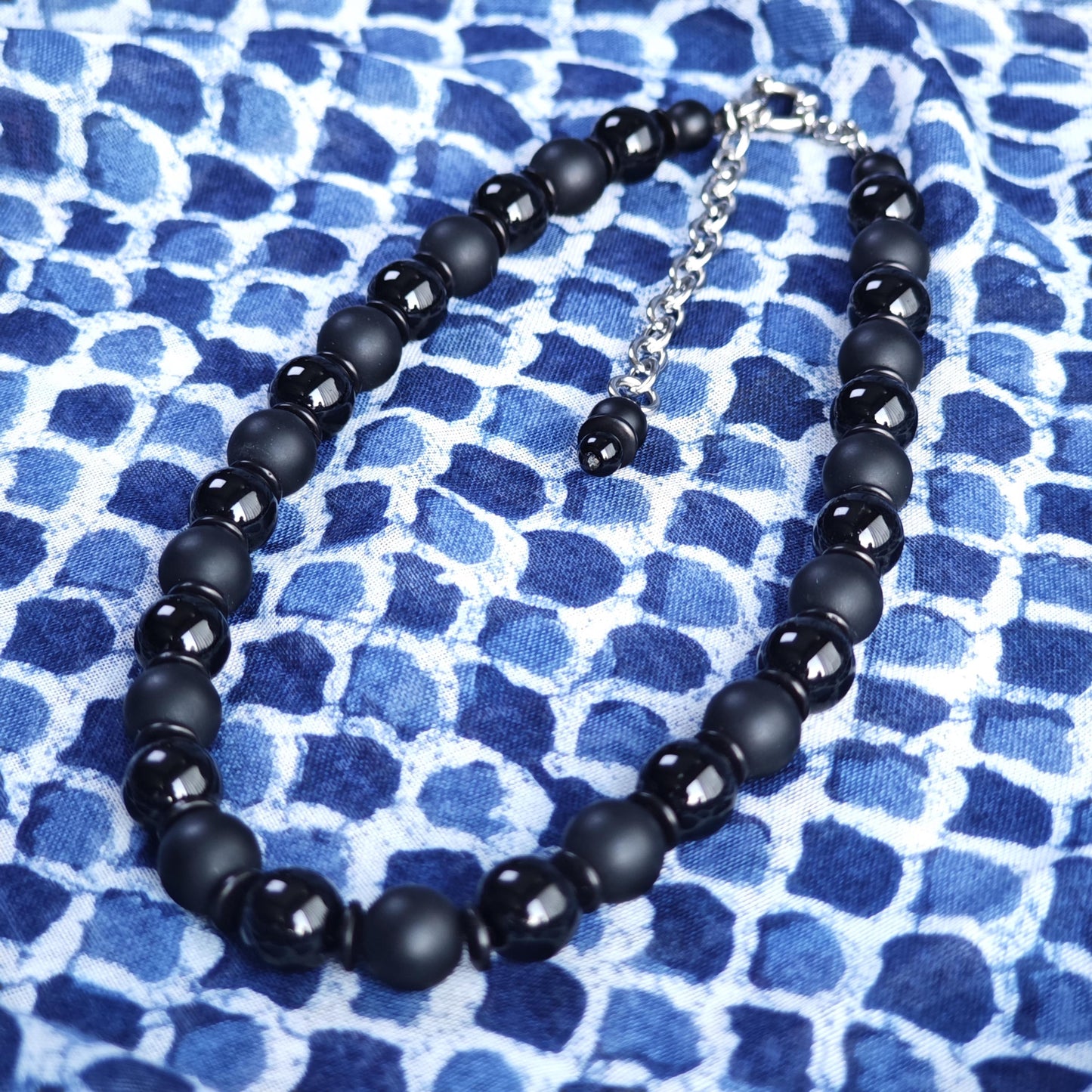 Matte Glossy Black Onyx Necklace, Agate Beaded Choker, Coconut Shell Spacer, Stainless Steel Chain, Goth Minimalist Unisex Jewelry 43cm