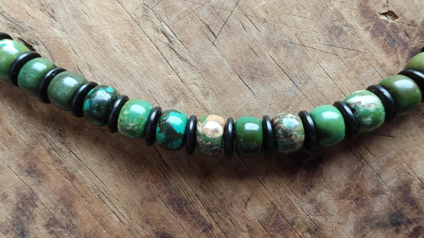 Turquoise Disc Beaded Necklace, Red Agate Accent, Coconut Shell Choker, Unisex Surfer Jewelry (50-58cm)